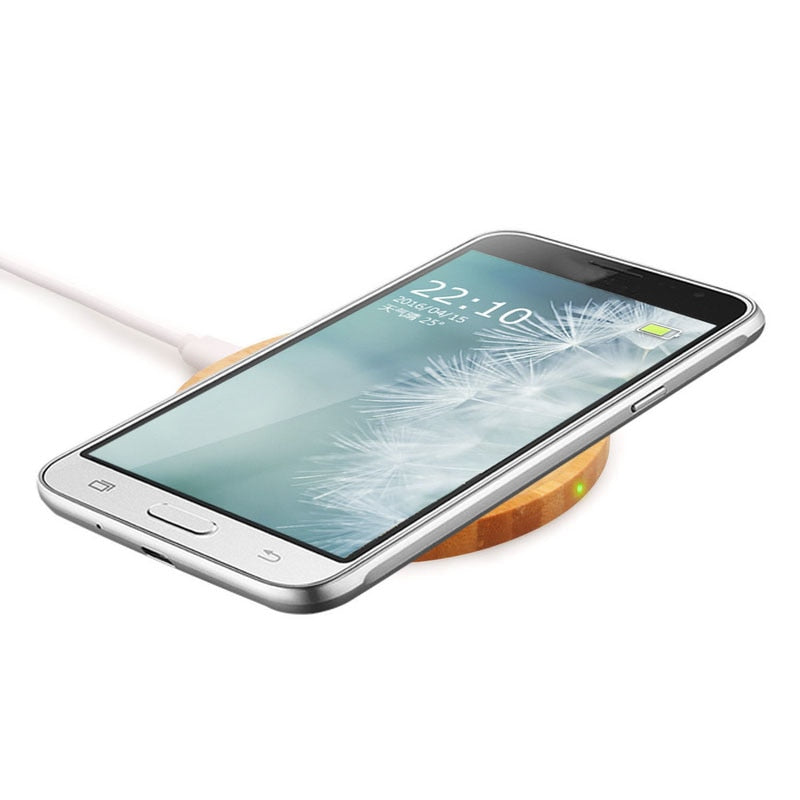 Universal Wireless Charger with Wooden Base for Phones